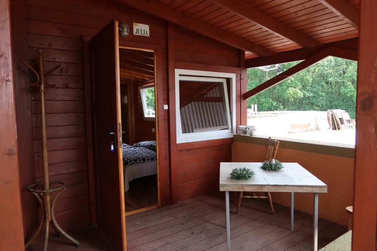 Bohema Osada Villa Łazy Exteriör bild